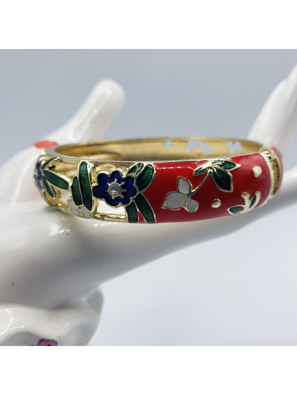 Cloisonne Bangle Bracelet Red Enamel Floral Pierced Jiu Long Xing Clamper